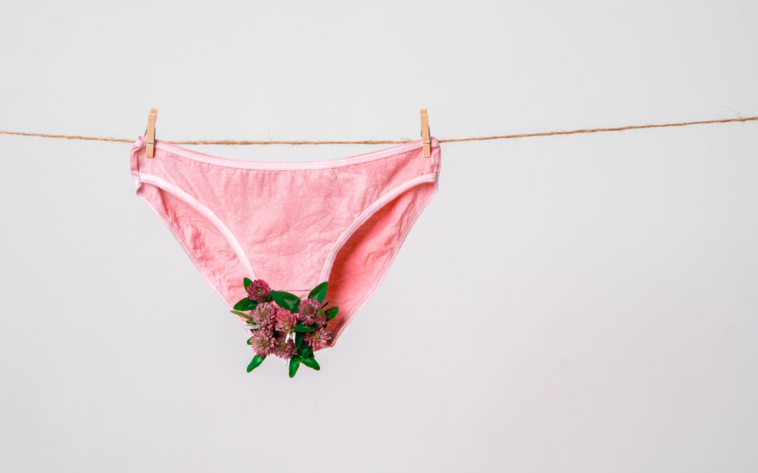 Menstrualni krči: kdaj bolečina zahteva pozornost
