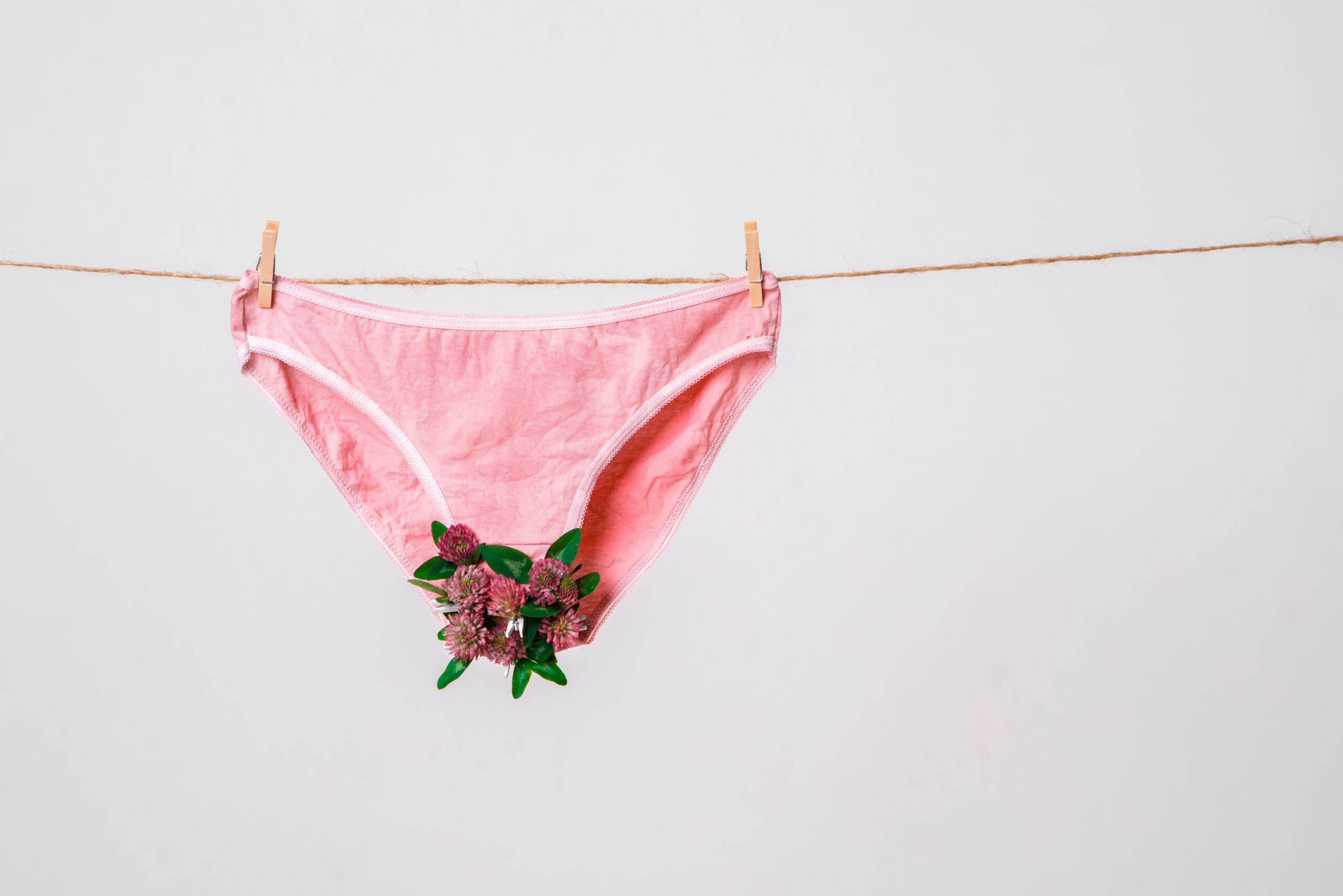 Menstrualni krči in bolečina v spodnjem delu trebuha med menstruacijo